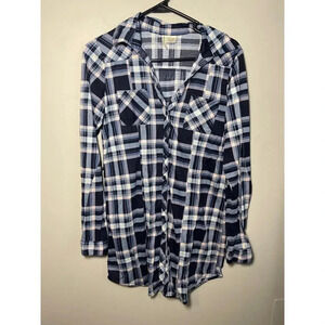Passport Navy Plaid Long Sleeve Button Up Shirt Women's Size Medium